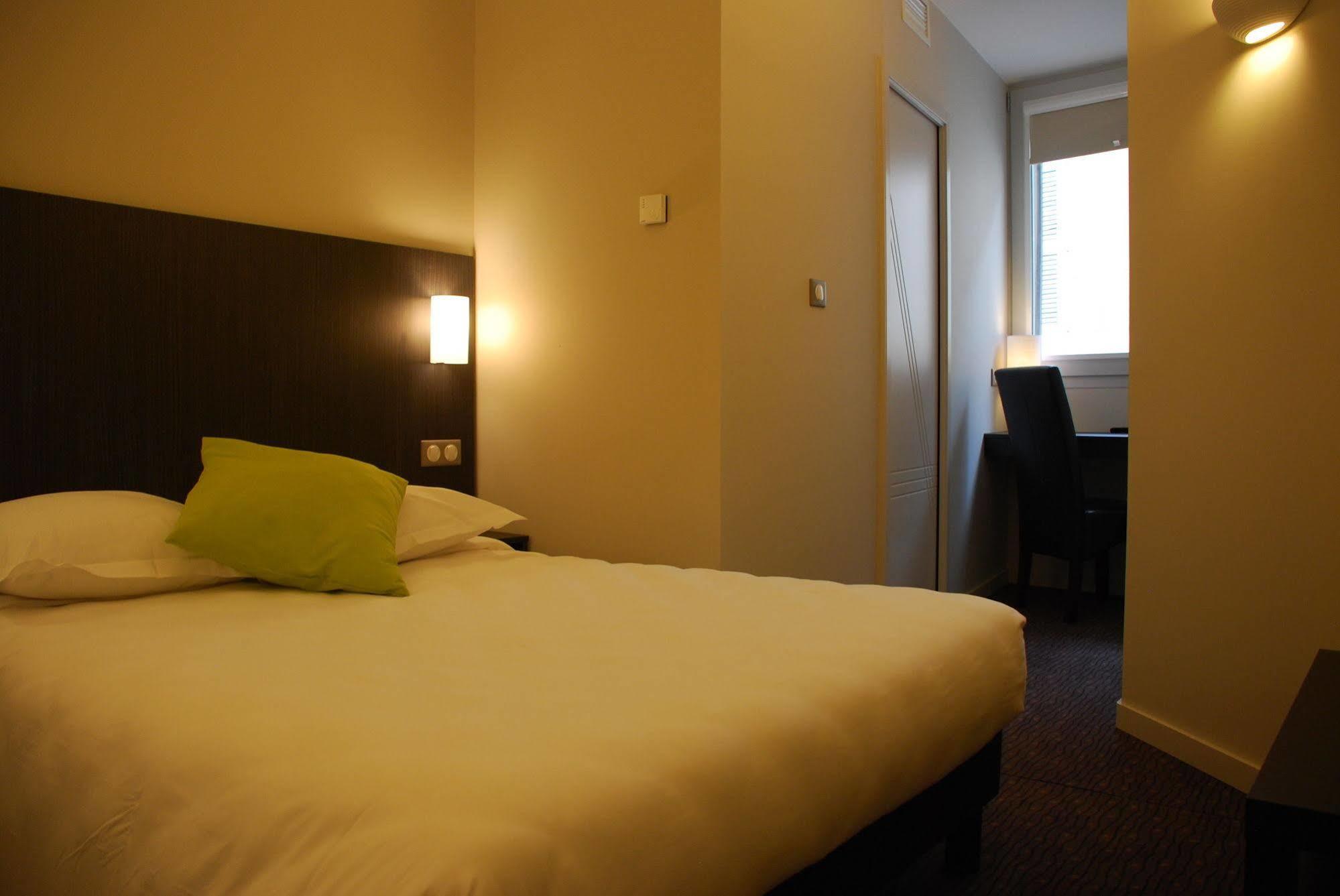 Hotel Ruthenium